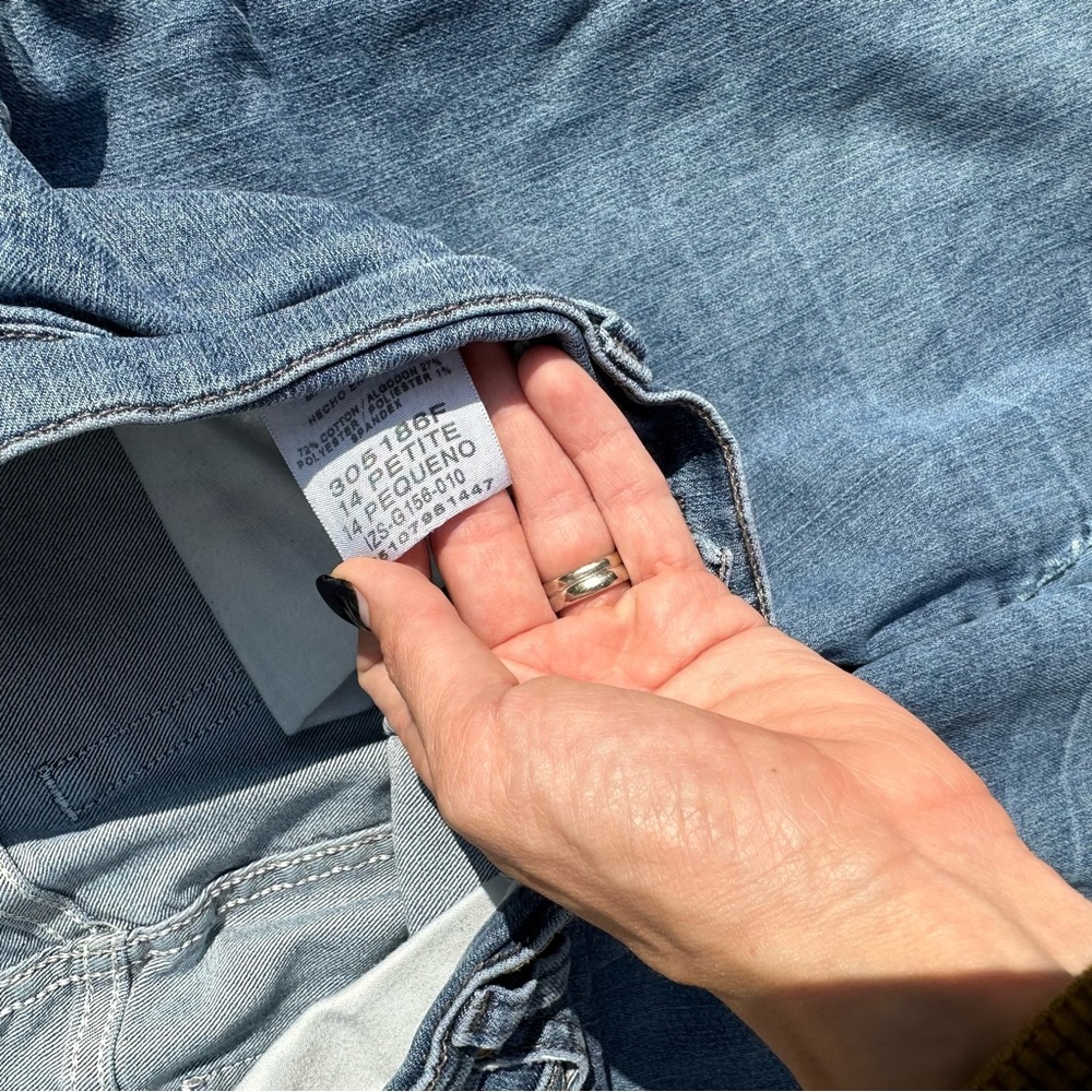 Lee Relaxed Fit Jeans - Picture 3 of 7